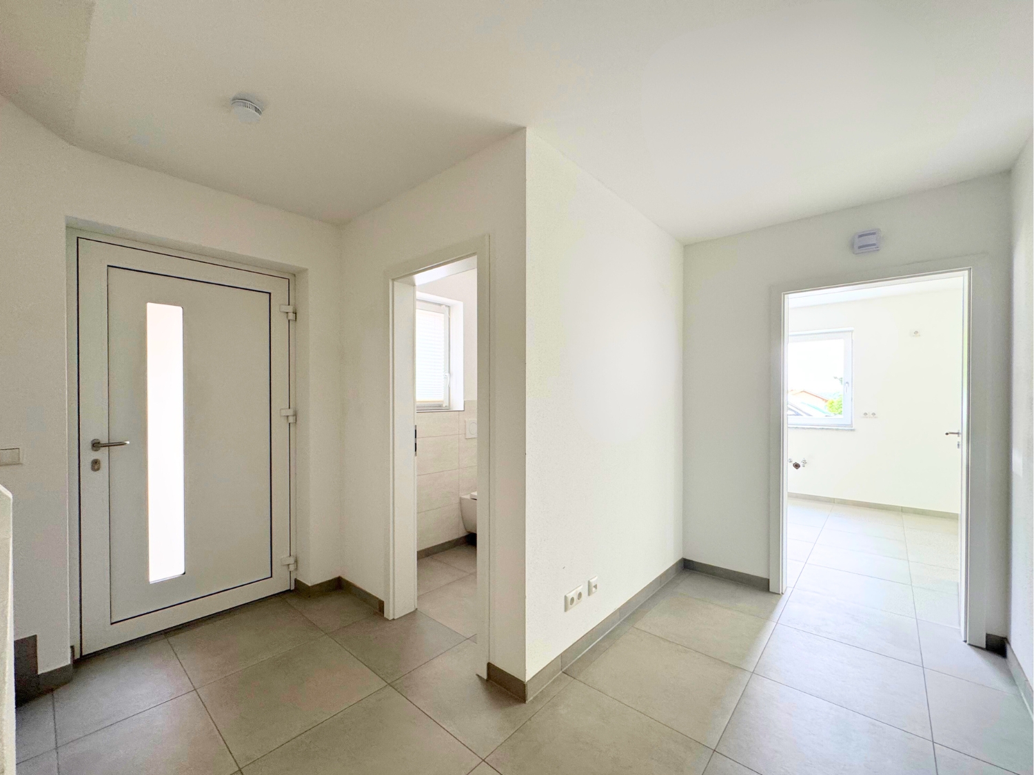 Lage mit Weitblick: Traumhafte DHH, modern & hell KFW40 - Bild 16